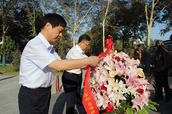 5111600758509777.jpg 2.JPG