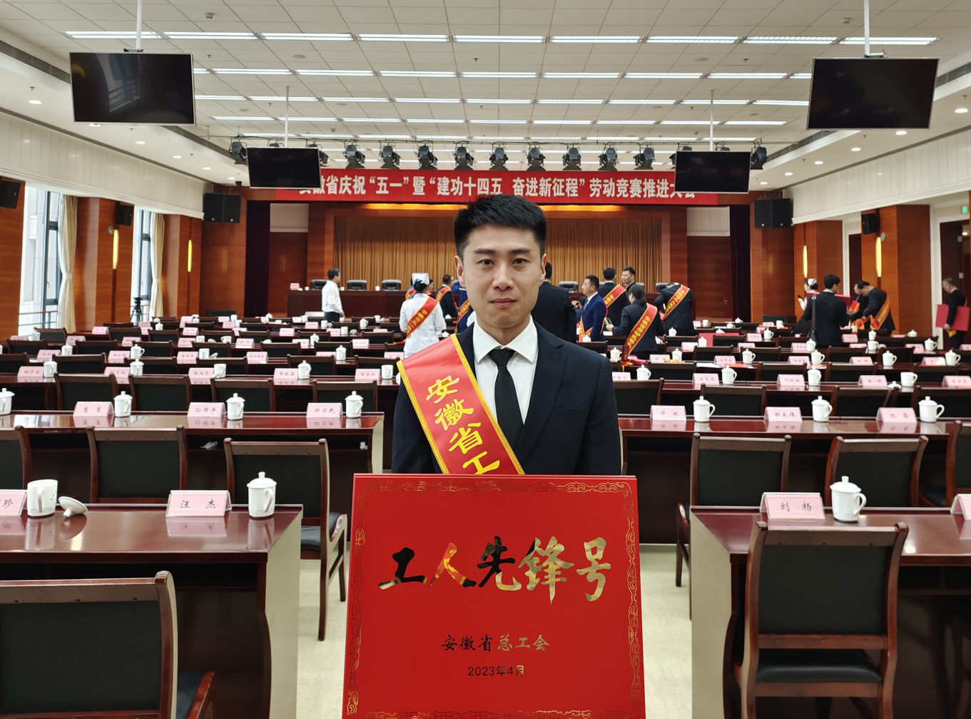 350168492671376.jpg 350168492671376.jpg